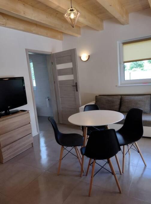 Apartamenty - Domek Bobrowe Zacisze 3 야노비체 비엘키에 외부 사진